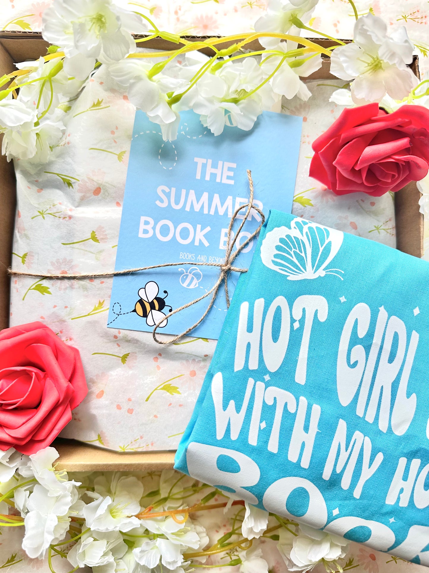 The Summer Book Box - Limited Edition ☀️